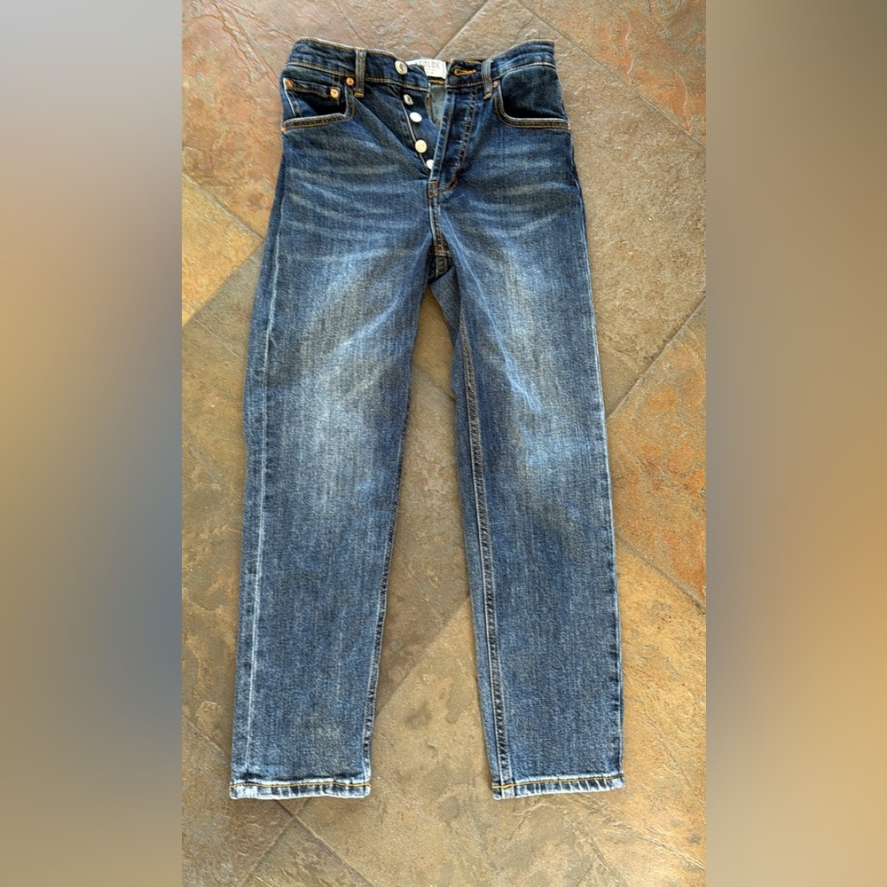 Agolde size 24 cropped